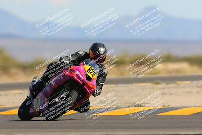 media/Oct-09-2022-SoCal Trackdays (Sun) [[95640aeeb6]]/Turn 15 (150pm)/